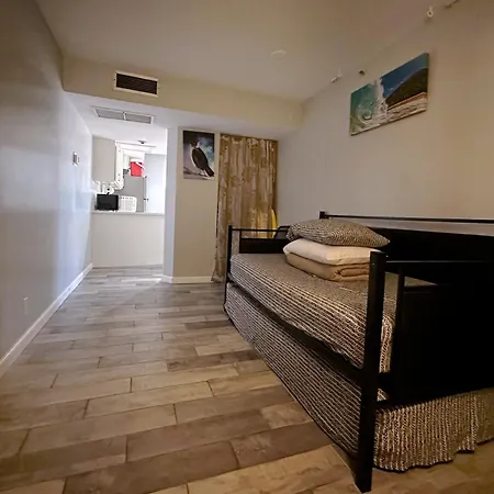 Condotel With Free Parking Wifi Central Ac By Stayhawaii Honolulu Exterior photo